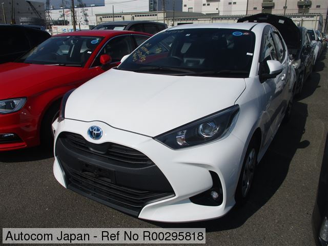 Toyota Yaris X  hybrid(924132)